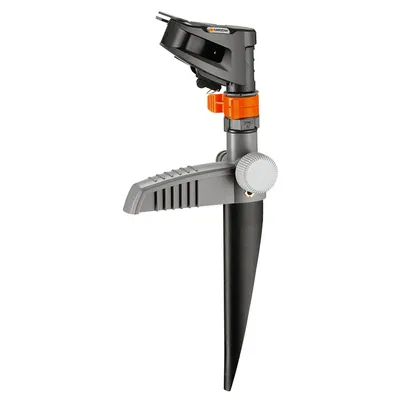 Разпръсквач за поливане Gardena кръгов секторен с шип за земята  490 м2, Comfort