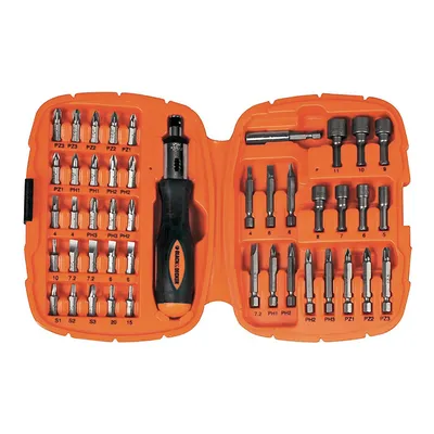 Магнитна отвертка-държач Black & Decker с тресчотка и сменяеми накрайници  45 бр., Piranha