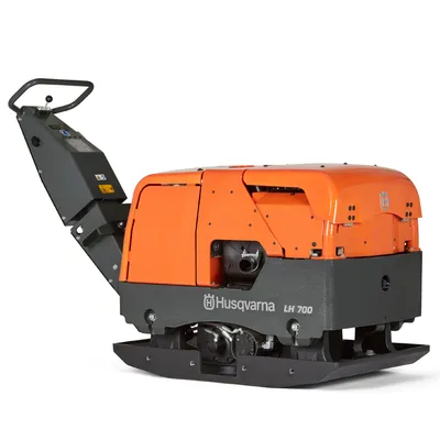 Трамбовка Husqvarna Construction реверсивна дизелова 11 000 W, 600 мм, 95 kN, 30 м/мин, LH 700