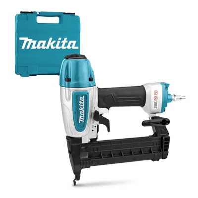 Пневматичен такер Makita за скоби  8.2 bar, тип 18GA, 15-38 мм, AT638A