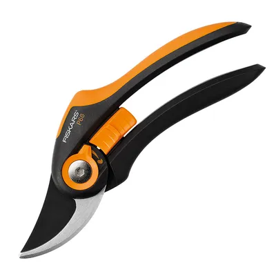 Ножица градинска Fiskars за израстъци и издънки  ф 24 мм, 208 мм, SmartFit P68