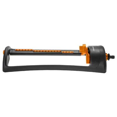 Разпръсквач за поливане Fiskars осцилиращ 500 м2