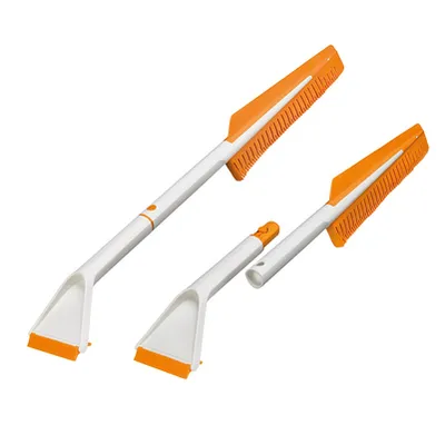 Стъргалка Fiskars за лед с четка 670 мм, 95 мм, SnowXpert