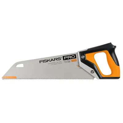 Дърводелски трион Fiskars със затворена PVC дръжка  380 мм, 9 TPI, Pro PowerTooth
