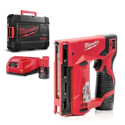 Акумулаторен такер за скоби Milwaukee  с 2 батерии и зарядно, 12 V, 2 Ah, тип T11, тип T140, тип T50, 6-14 мм, M12 BST-202X