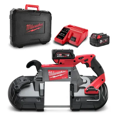Акумулаторен лентов трион Milwaukee с 2 батерии и зарядно, 18 V, 5 Ah, 1140 мм, M18 CBS125-502C