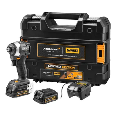 Акумулаторен гайковерт DeWALT с безчетков двигател с 2 батерии и зарядно, 18 V, 1.7 Ah, 205 Nm, квадрат, 1/4", DCF85ME2GT