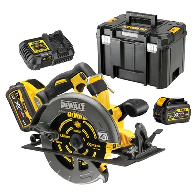 Акумулаторен ръчен циркуляр DeWALT с 2 батерии и зарядно, 54 V, 2 Ah, ф 190 мм, 5800 об./мин, DCS578T2