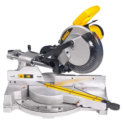Настолен циркуляр DeWALT герунг потапящ с изтегляне  1600 W, ф 216 мм, 4600 об./мин, DW712